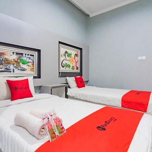 Kamar kembar